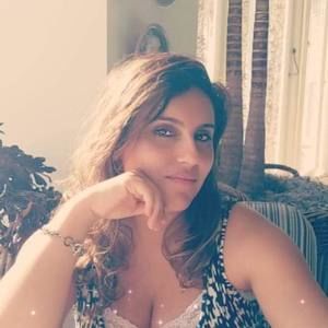 Meet your Posher, Farahnaz